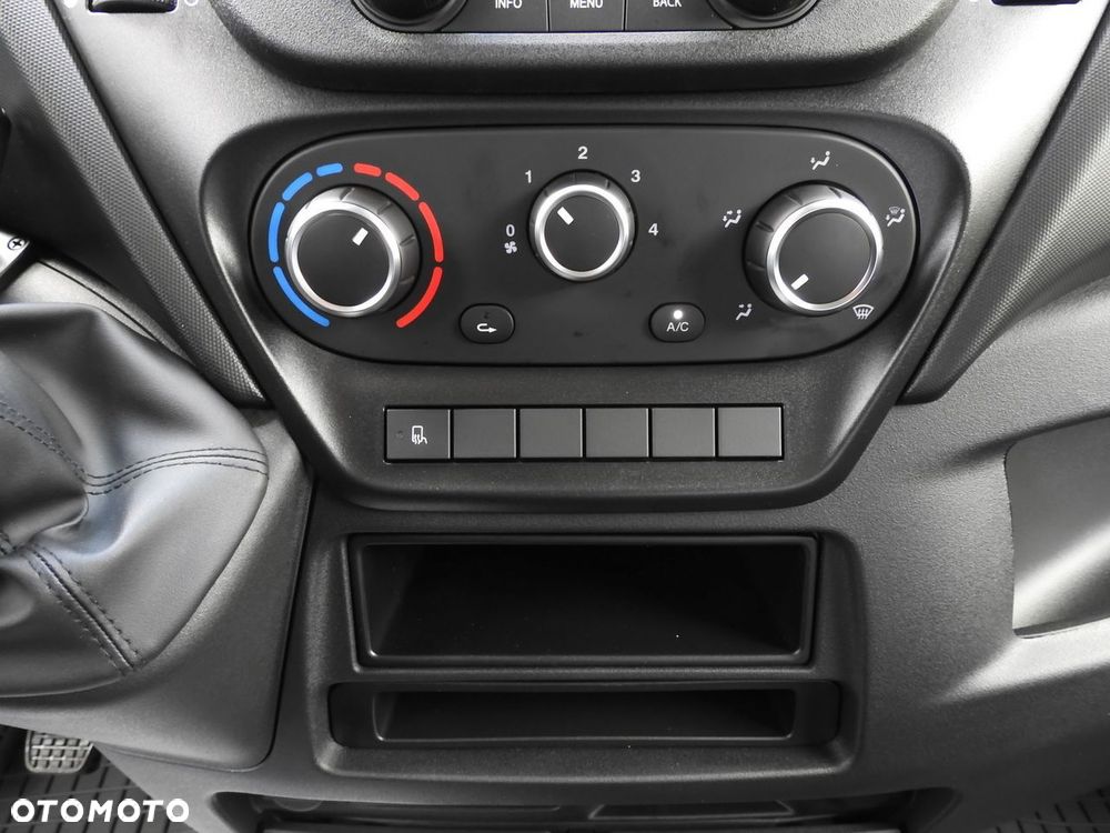 Iveco DAILY 35S16 NOWY KONTENER CHŁODNIA -10*C 8 PALET FUNKCJA GRZANIA ZASILANIE 230V TEMPOMAT KLIMATYZACJA 160KM - 37