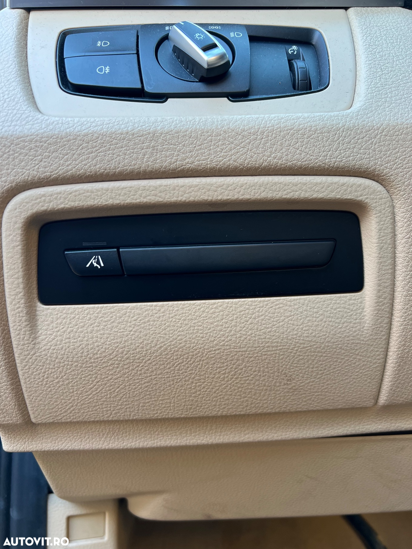 BMW Seria 3 320d Aut. Luxury Line - 25