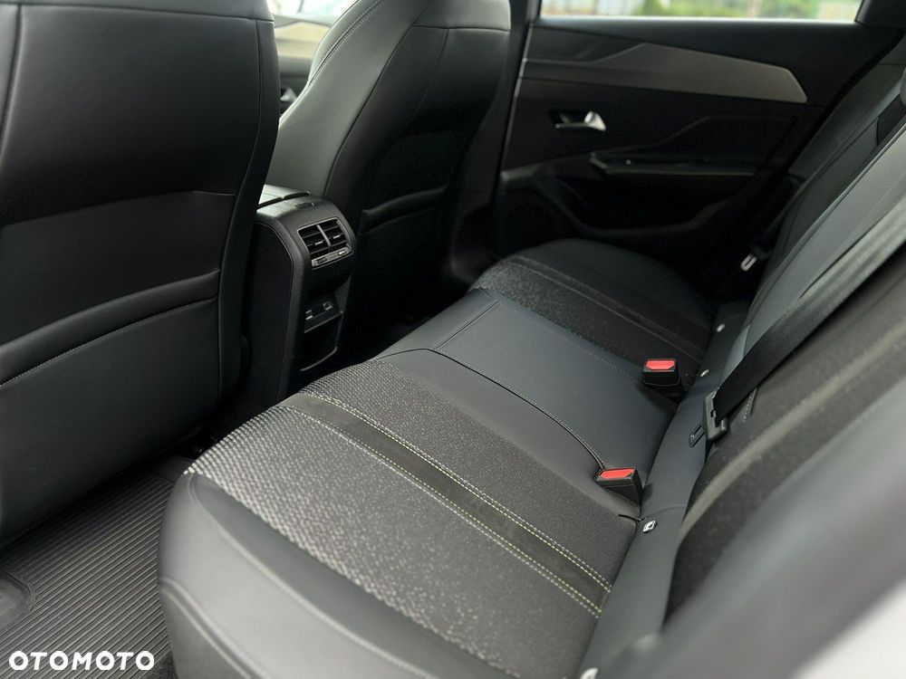 Peugeot 308 1.2 PureTech Allure S&S EAT8 - 38
