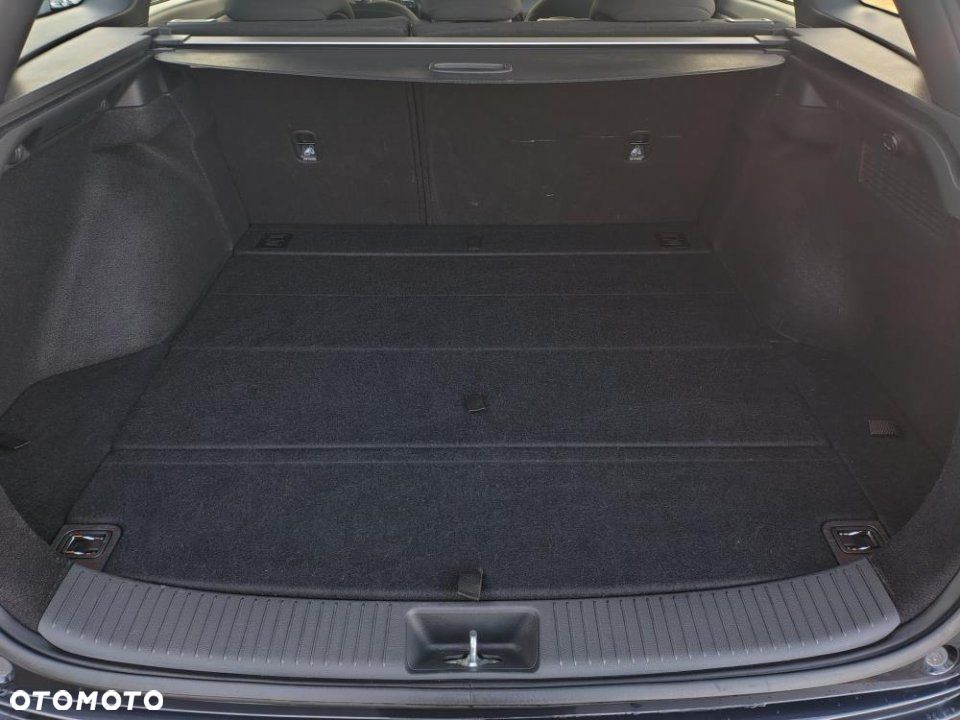 Hyundai i30 1.5 DPI Classic + - 9