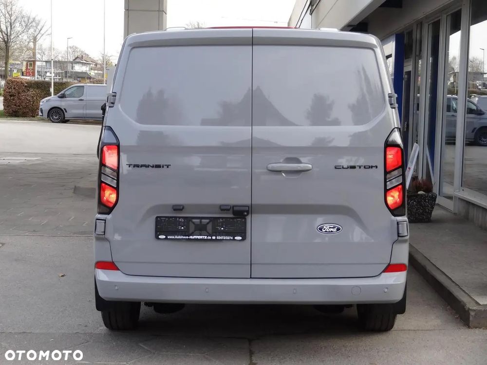 Ford Transit Custom LIMITED - 4