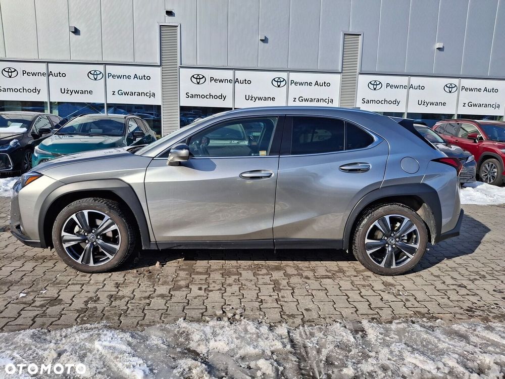 Lexus UX 250h GPF Business 2WD - 17