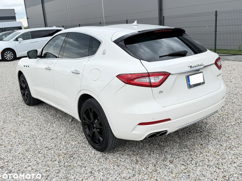 Maserati Levante Granlusso - 4