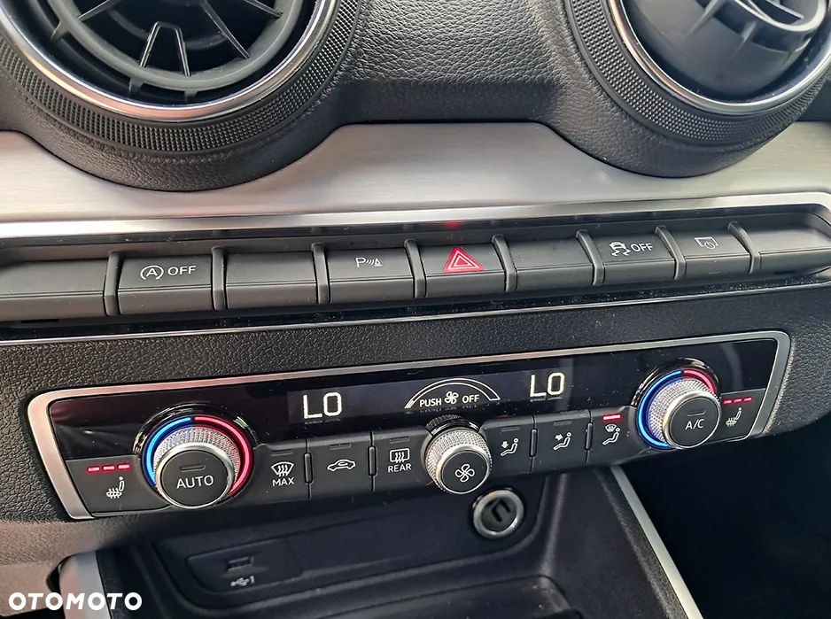 Audi Q2 - 10