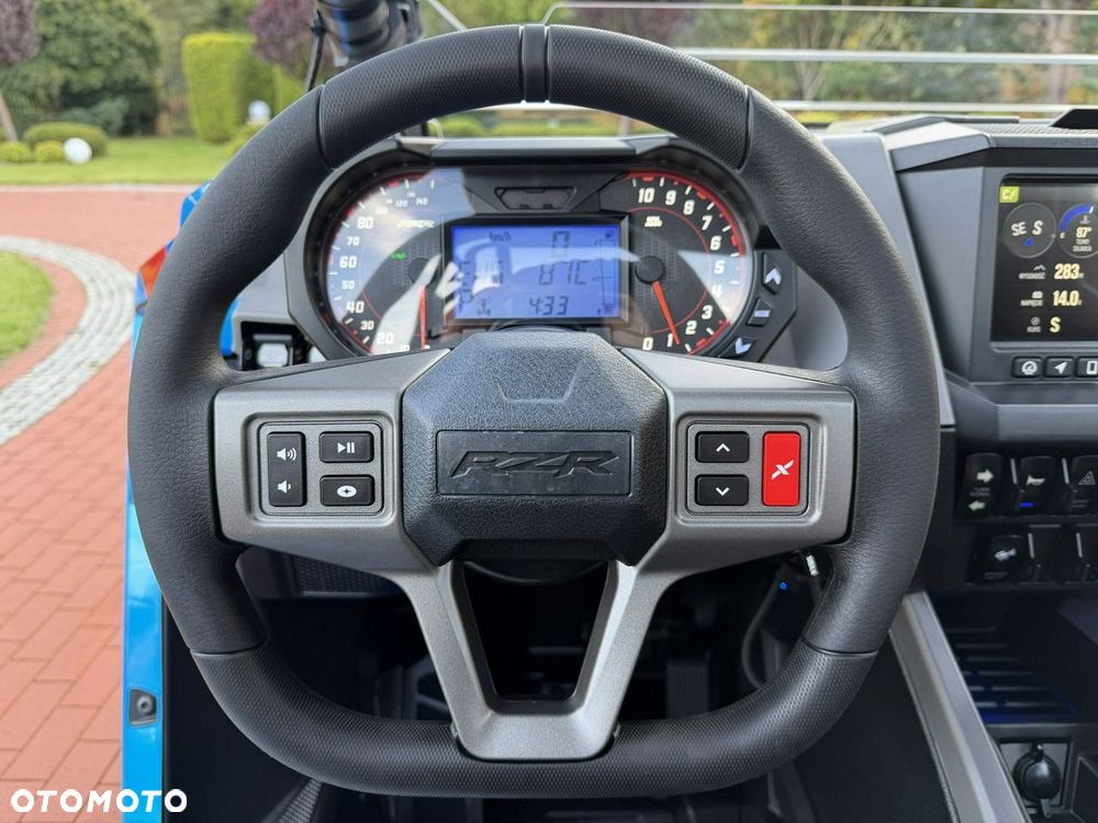 Polaris RZR - 26
