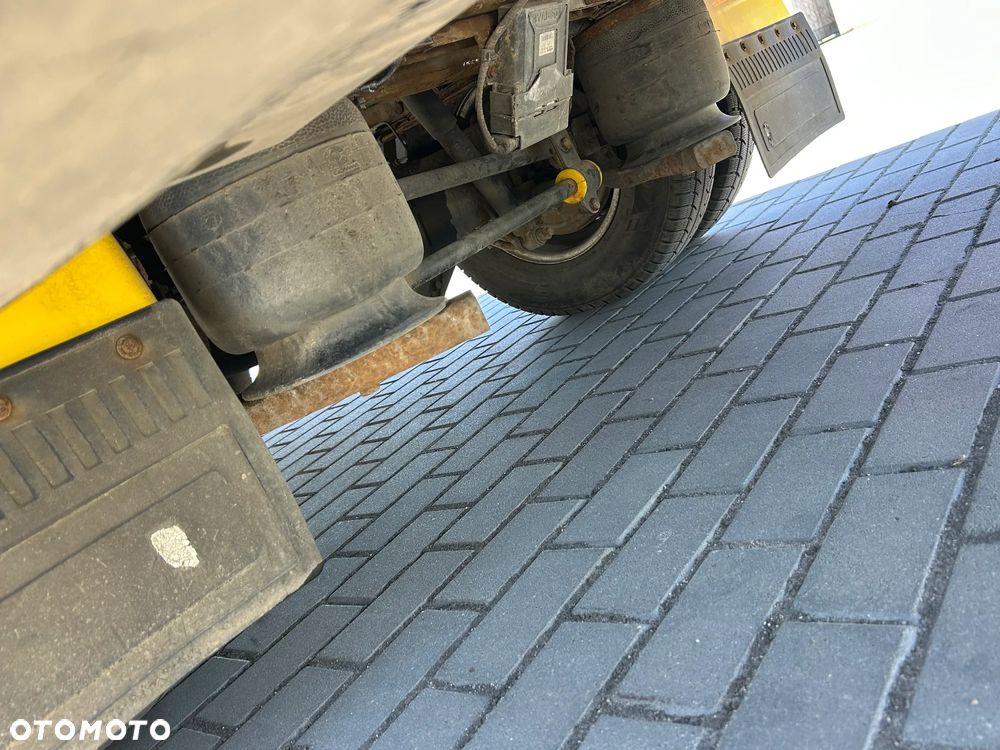 Iveco DAILY 72-180 - 14