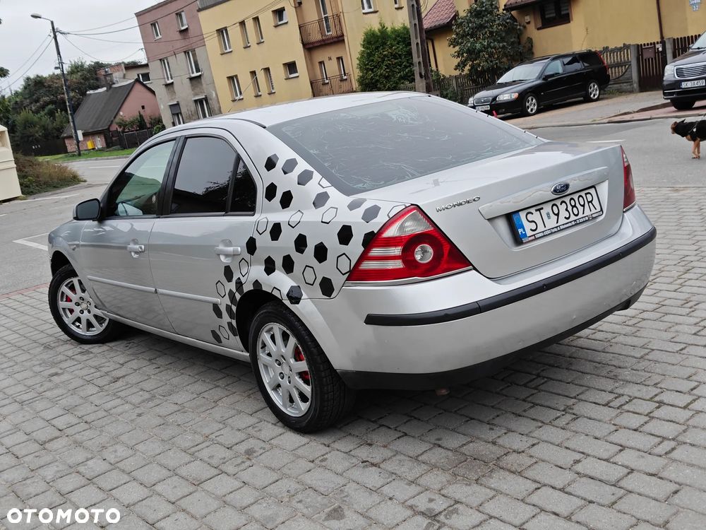 Ford Mondeo 2.0 Ghia X100 / X - 2