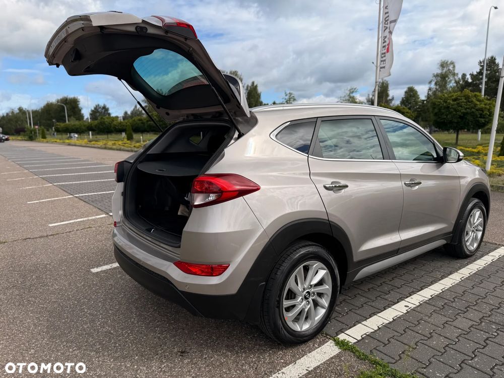 Hyundai Tucson 1.6 GDI BlueDrive Comfort 2WD - 8