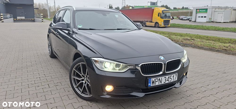 BMW Seria 3 318d - 1