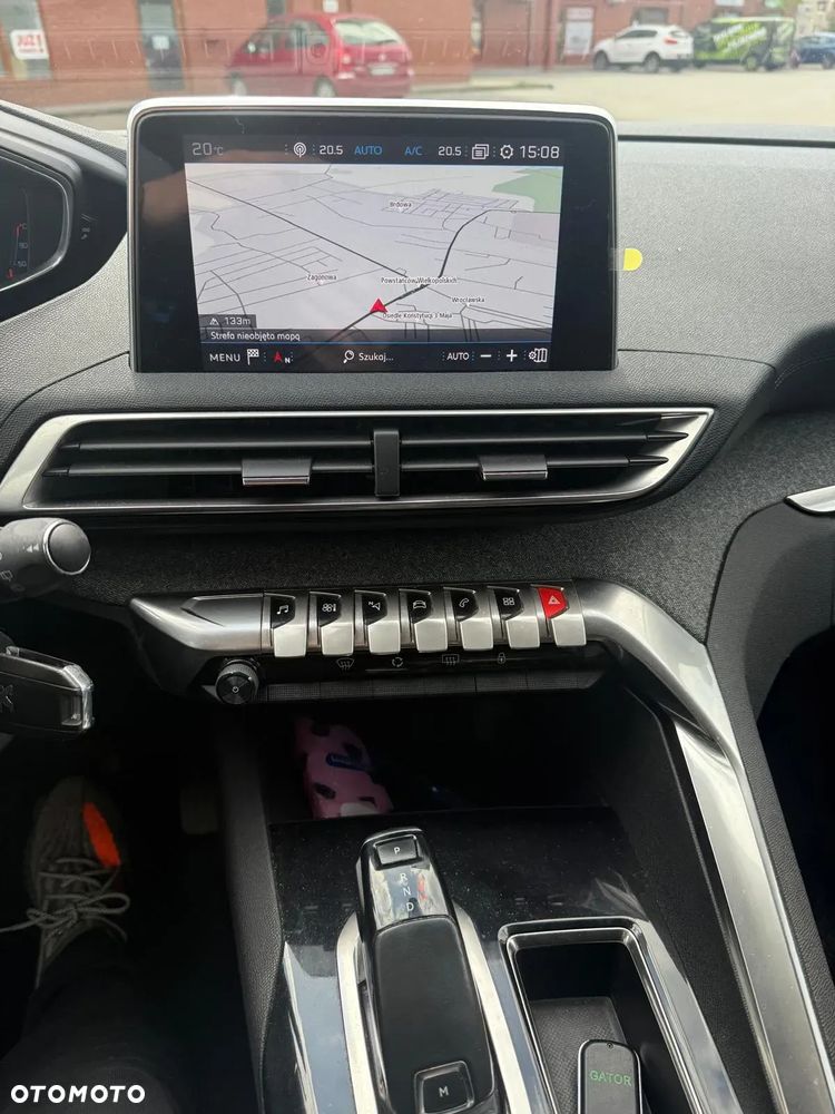 Peugeot 3008 1.2 PureTech Allure S&S EAT6 - 7