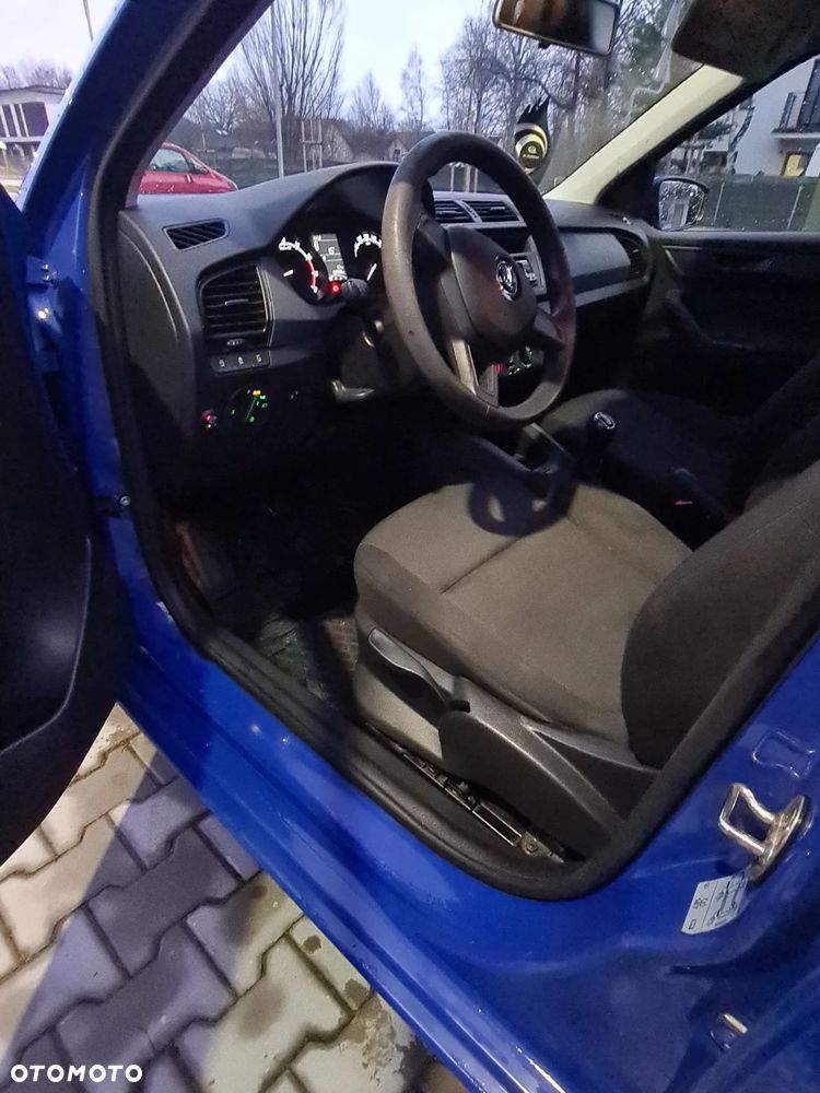 Skoda Fabia 1.0 Active - 8