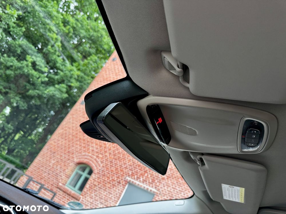 Volvo V40 T3 Kinetic - 21