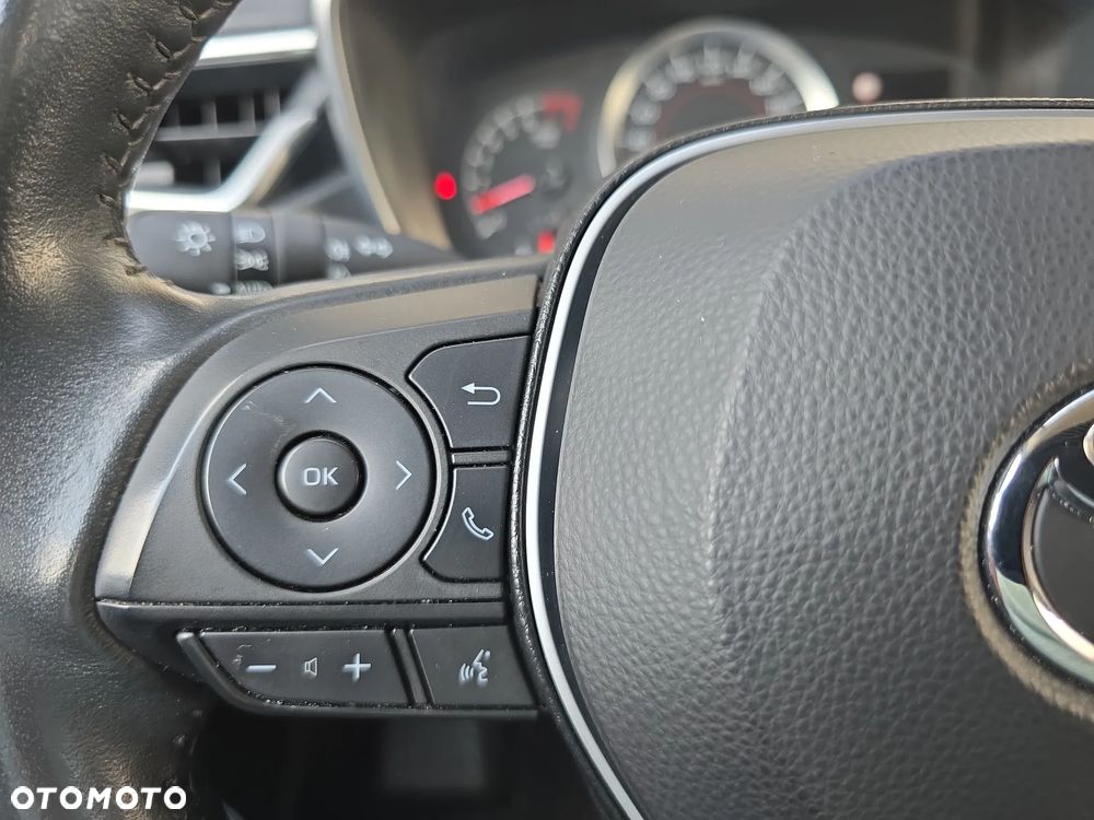 Toyota Corolla - 16