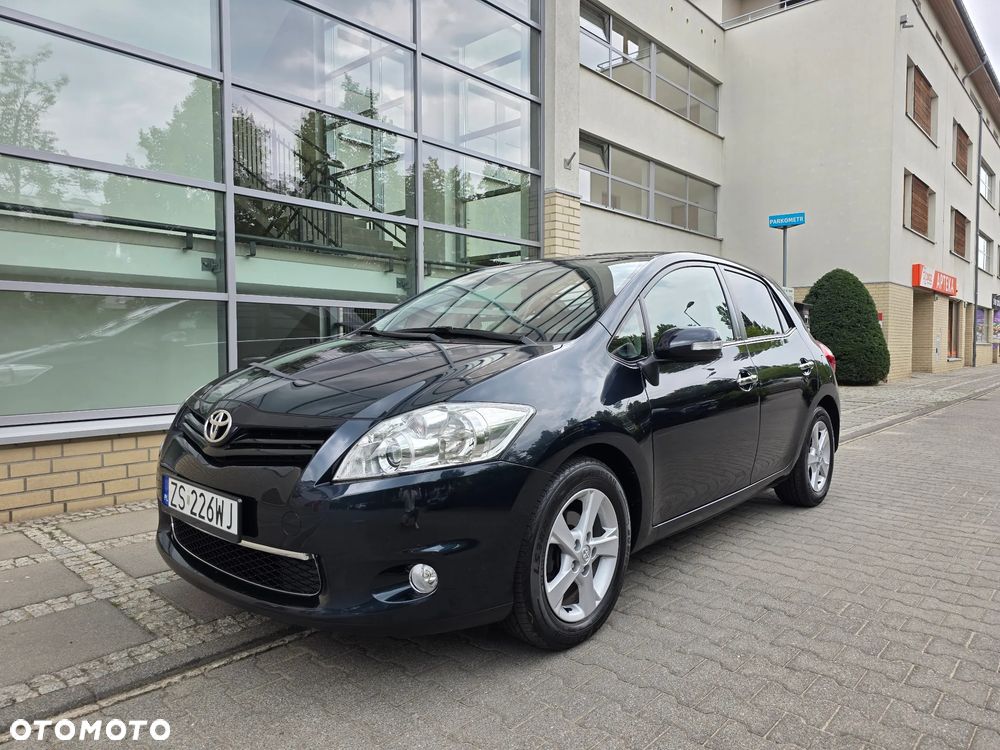 Toyota Auris 1.6 Valvematic START Edition - 3