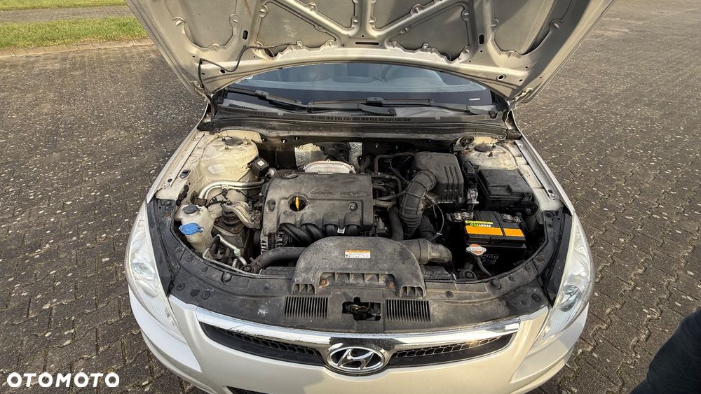 Hyundai i30 1.4 Base - 6