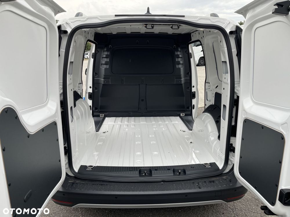 Volkswagen Caddy - 12