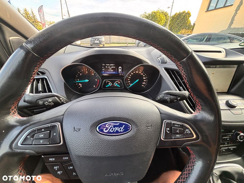 Ford Kuga 2.0 TDCi FWD ST-Line - 10