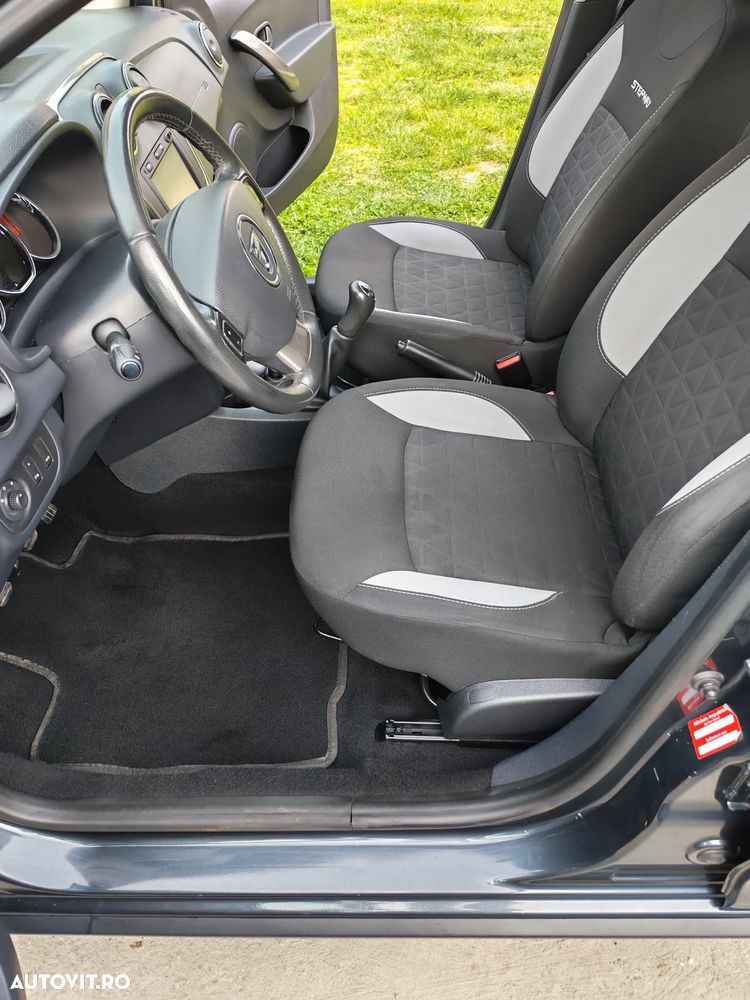 Dacia Sandero Stepway 0.9 TCe Prestige - 32