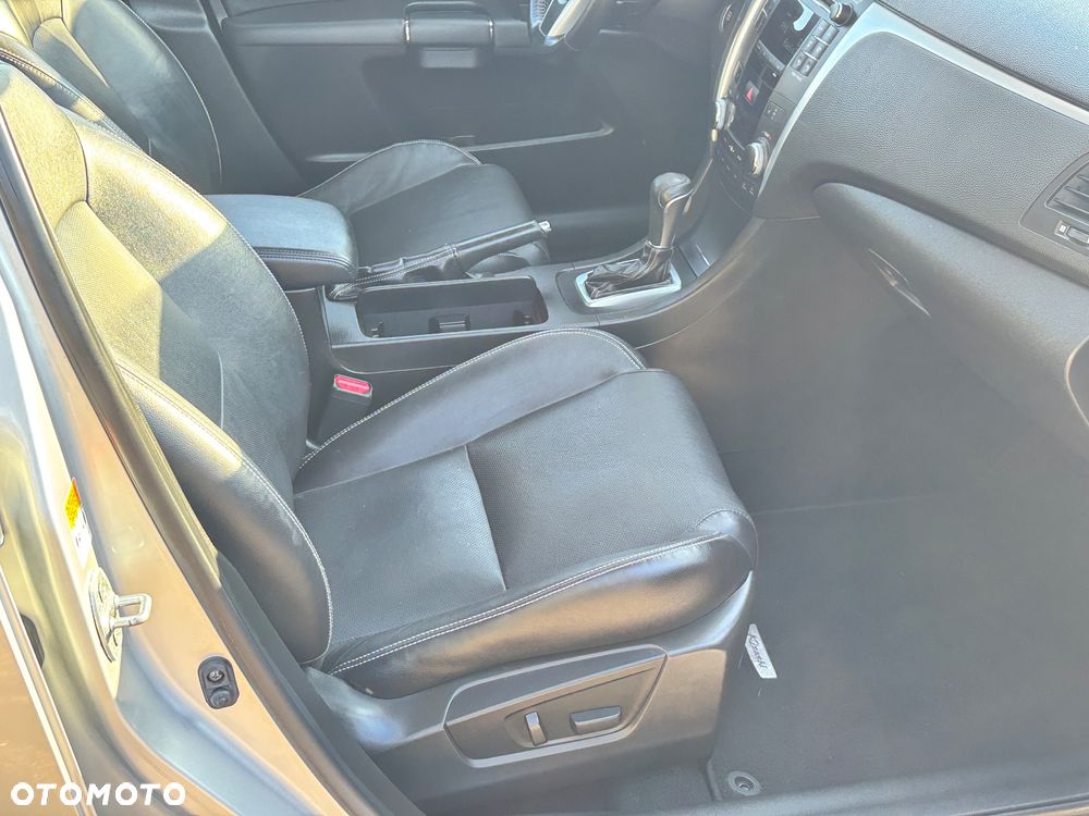 Suzuki Kizashi 2.4 4x4 CVT Sport - 19