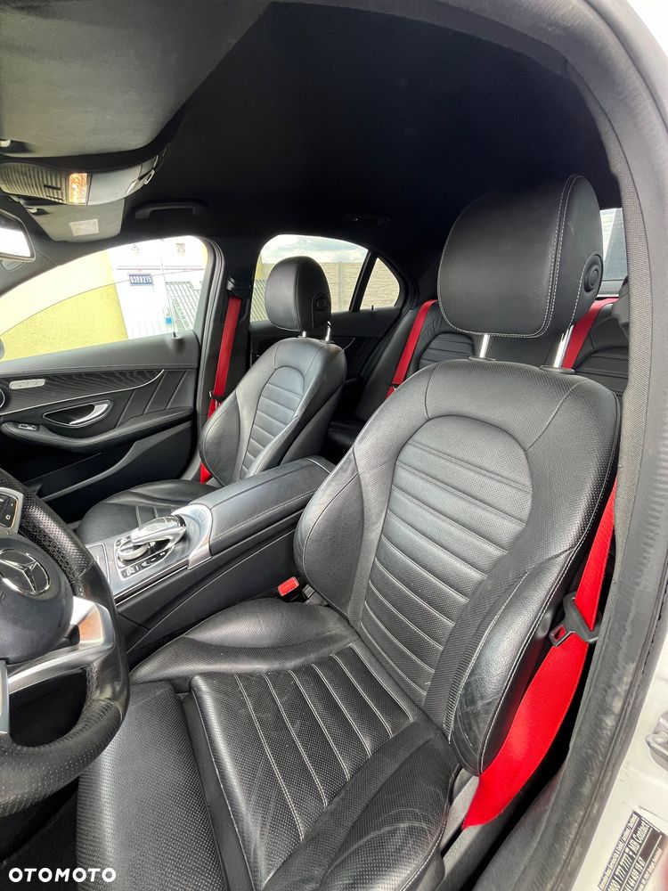 Mercedes-Benz Klasa C 450 AMG 4Matic 7G-TRONIC - 9