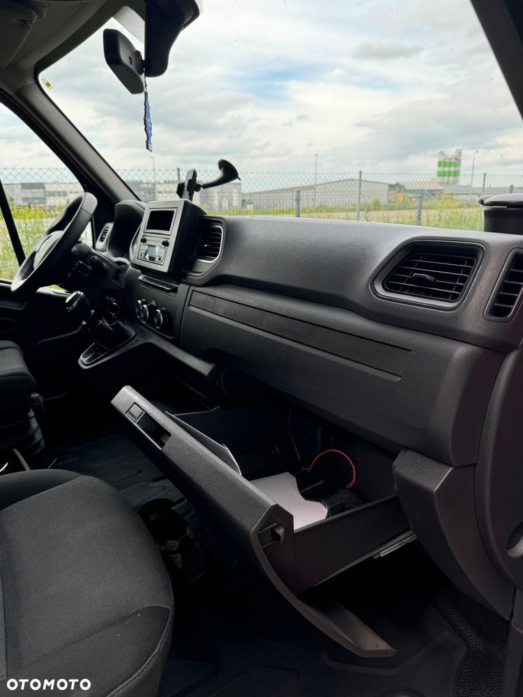 Renault Master - 17