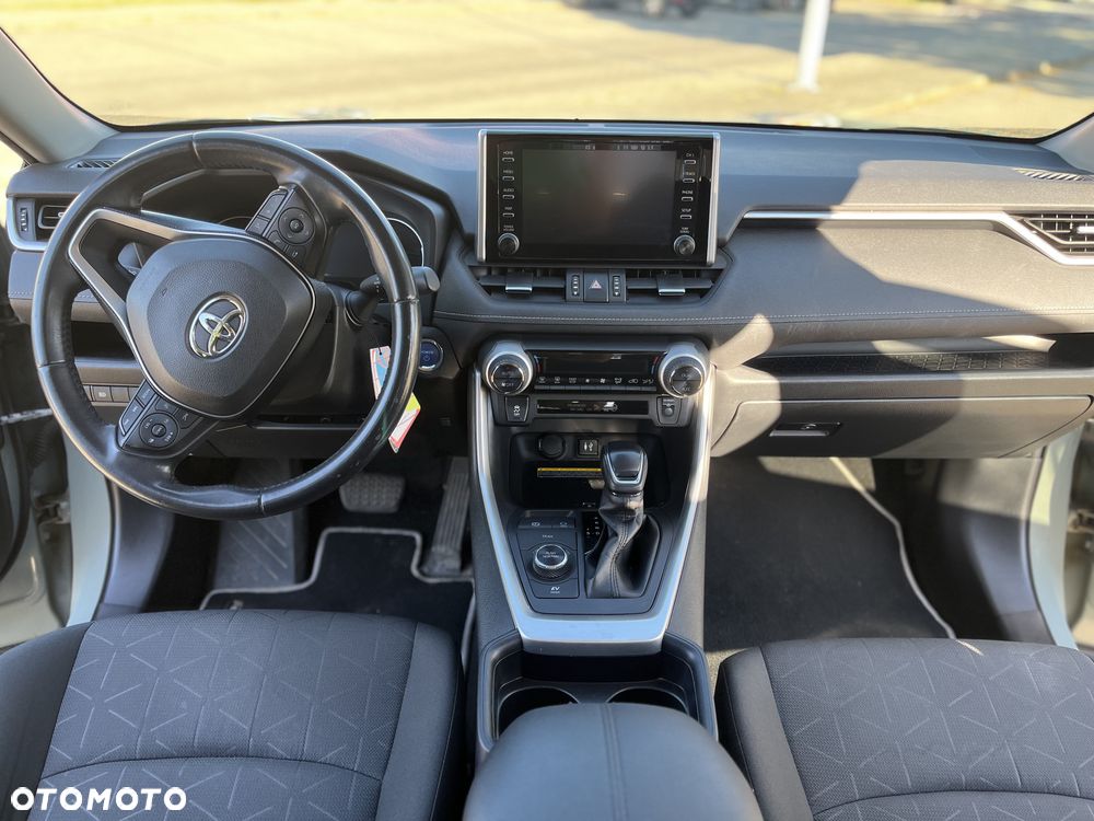 Toyota RAV4 ver-2-5-hybrid-comfort-4x4 - 22