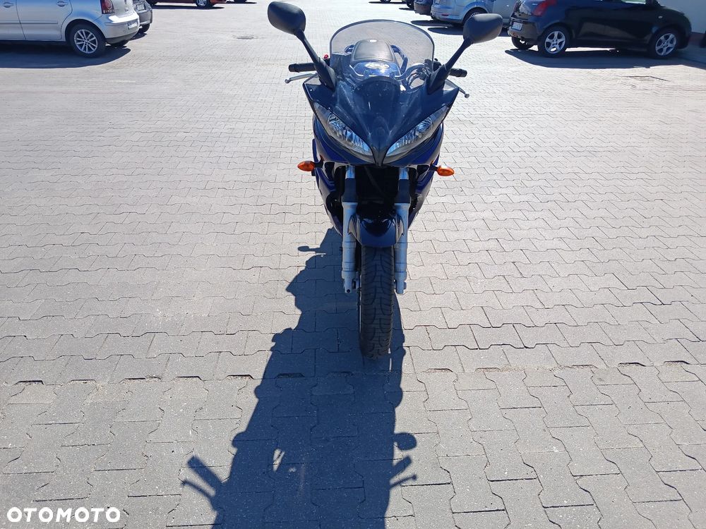 Yamaha FZ6 - 3