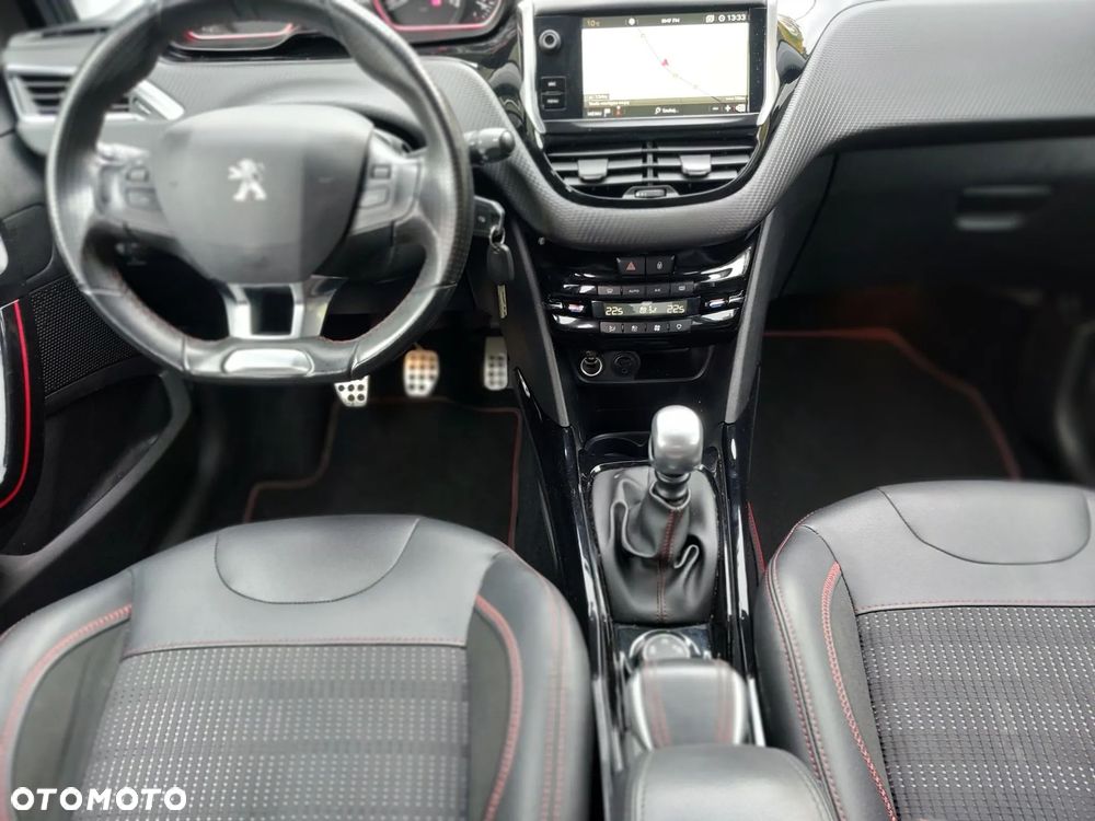 Peugeot 2008 PureTech 130 Stop&Start GT-Line Edition - 5