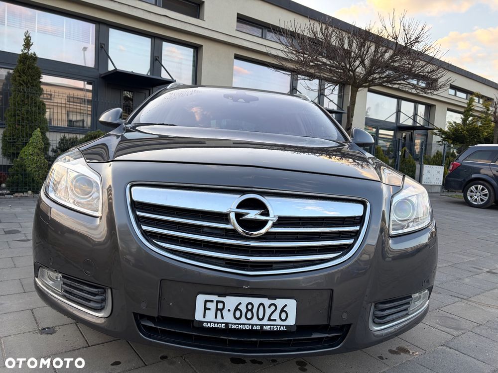 Opel Insignia 2.0 Turbo 4x4 Automatik Design Edition - 13