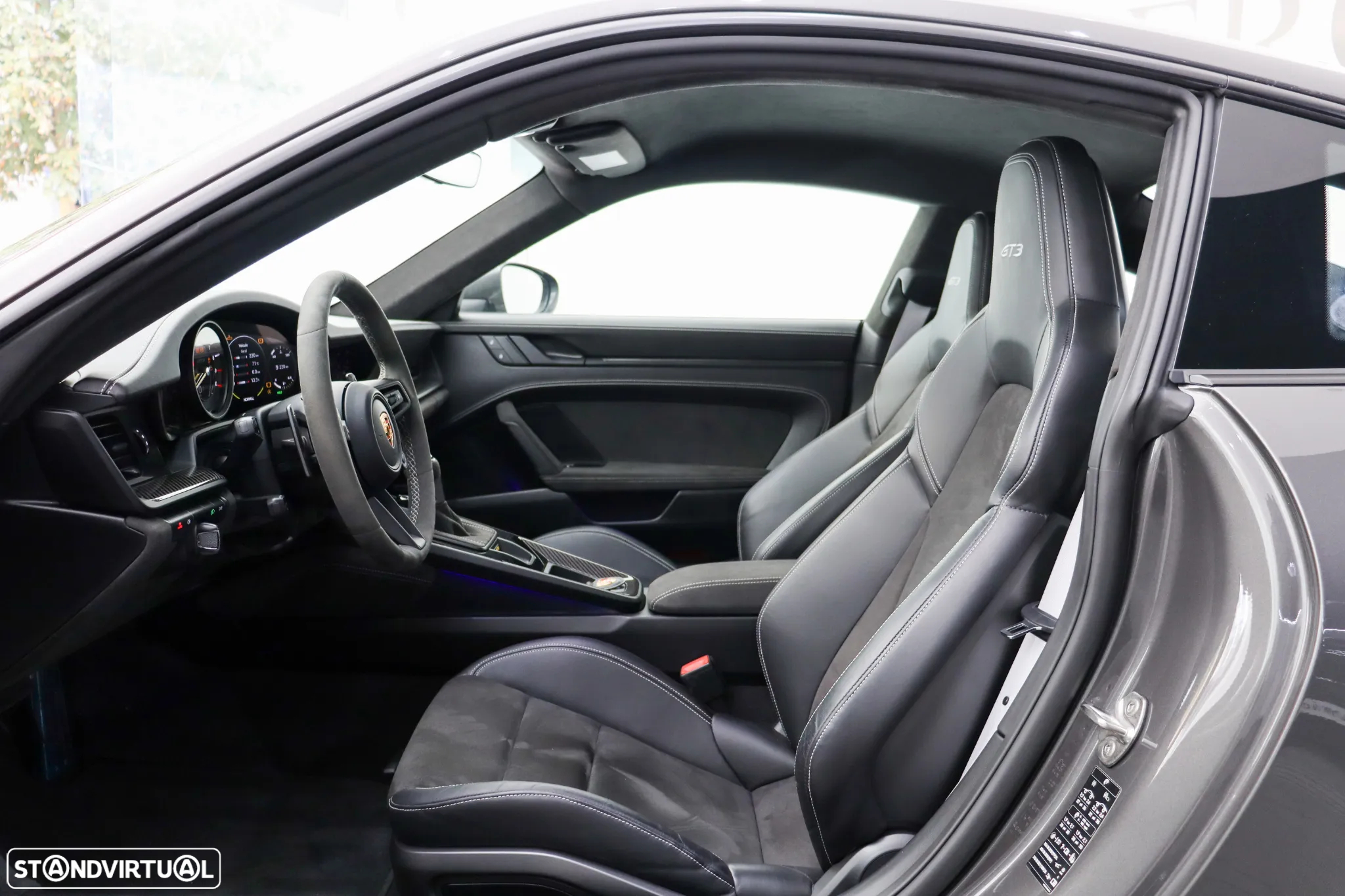 Porsche 911 (992) GT3 PDK - 20