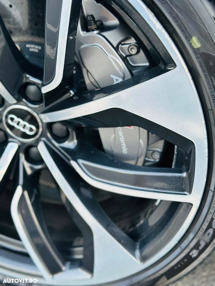 Audi RS4 Avant quattro Tiptronic - 16