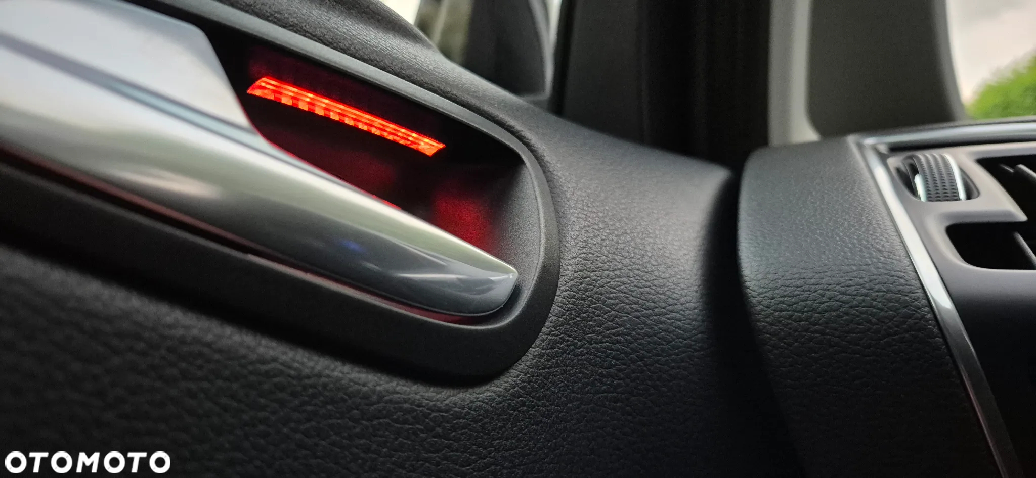 Ford C-MAX 1.6 Titanium - 29