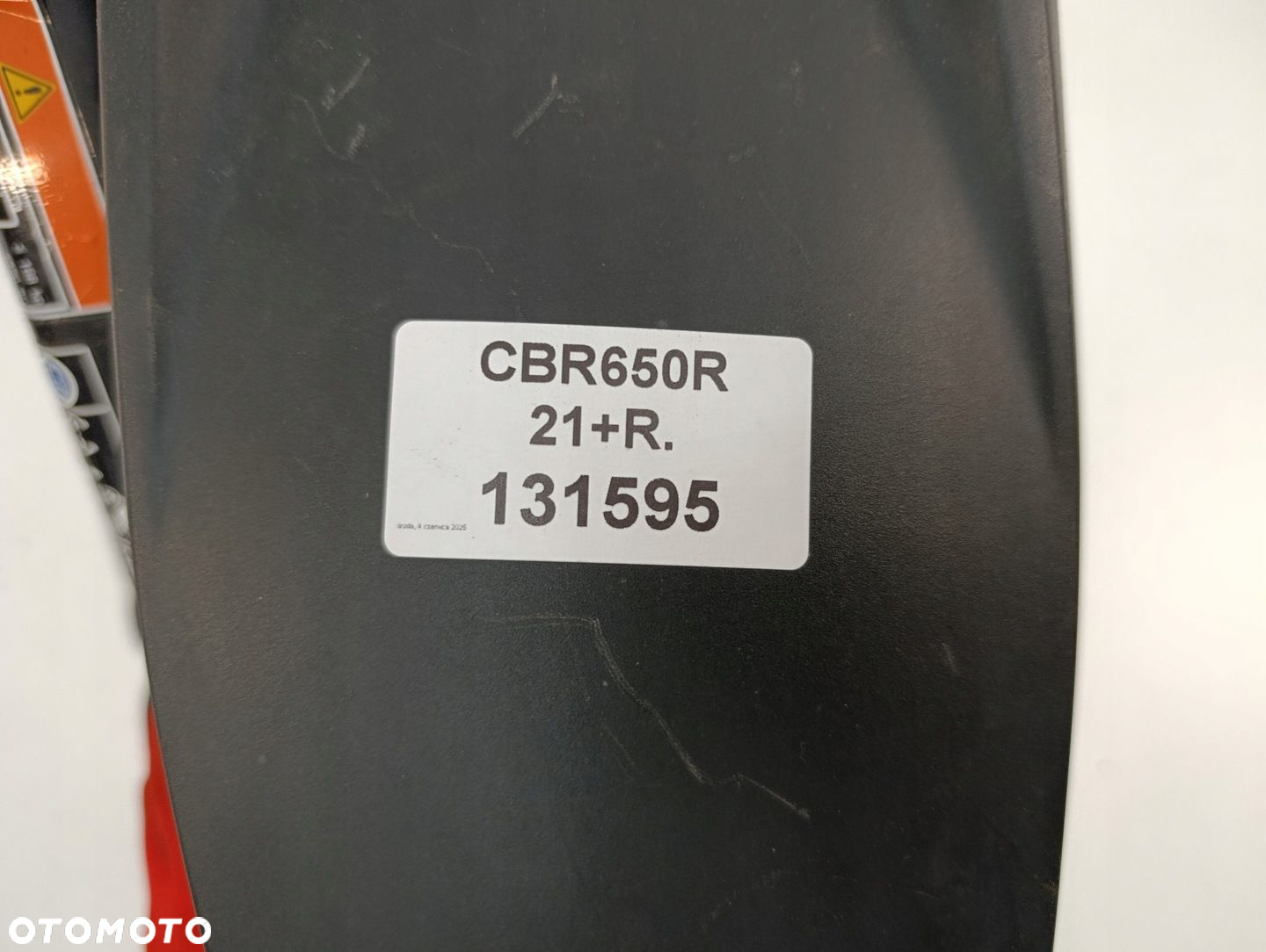 HONDA CBR 650R 21 NADKOLE TYŁ OSŁONA ŁAŃCUCHA - 6
