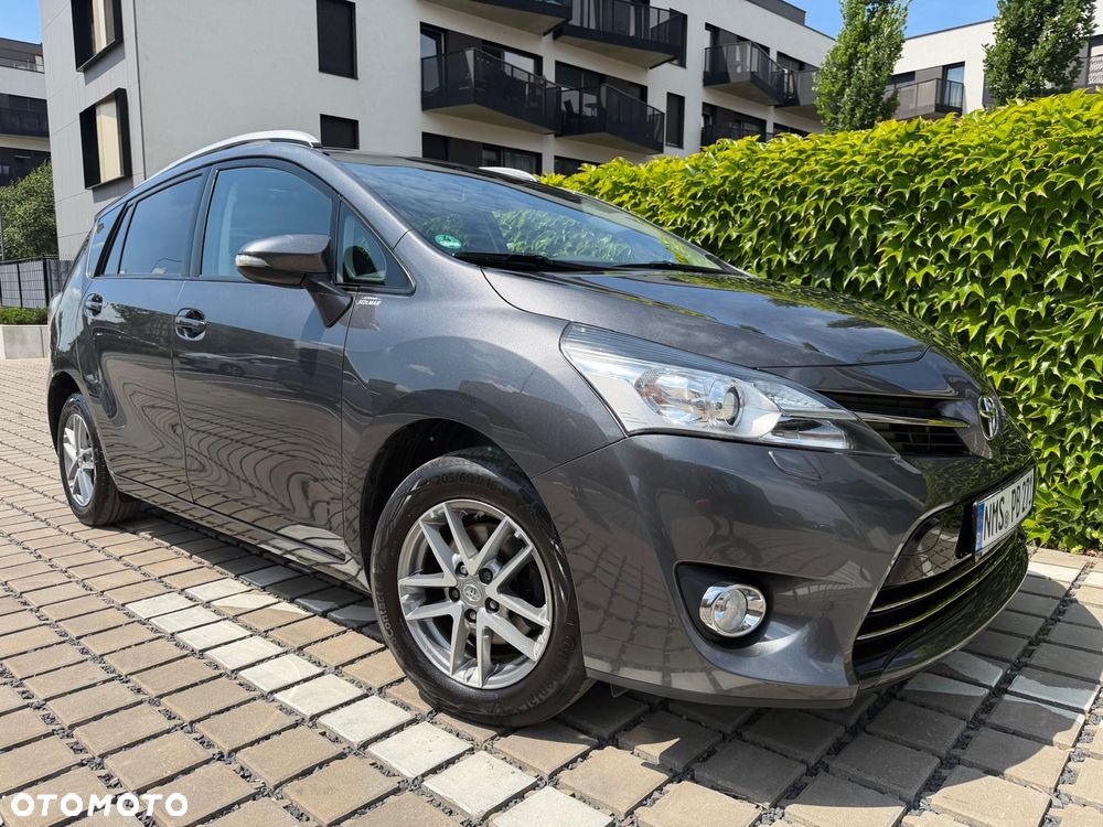 Toyota Verso 1.8 7-Sitzer Comfort - 2