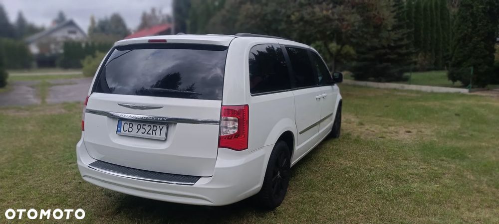 Chrysler Town & Country 3.6 Touring - 5