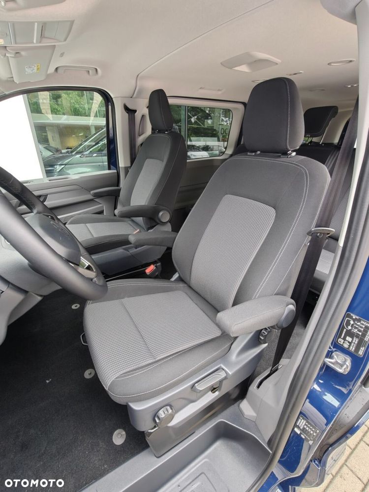 Volkswagen Transporter Kombi - 31