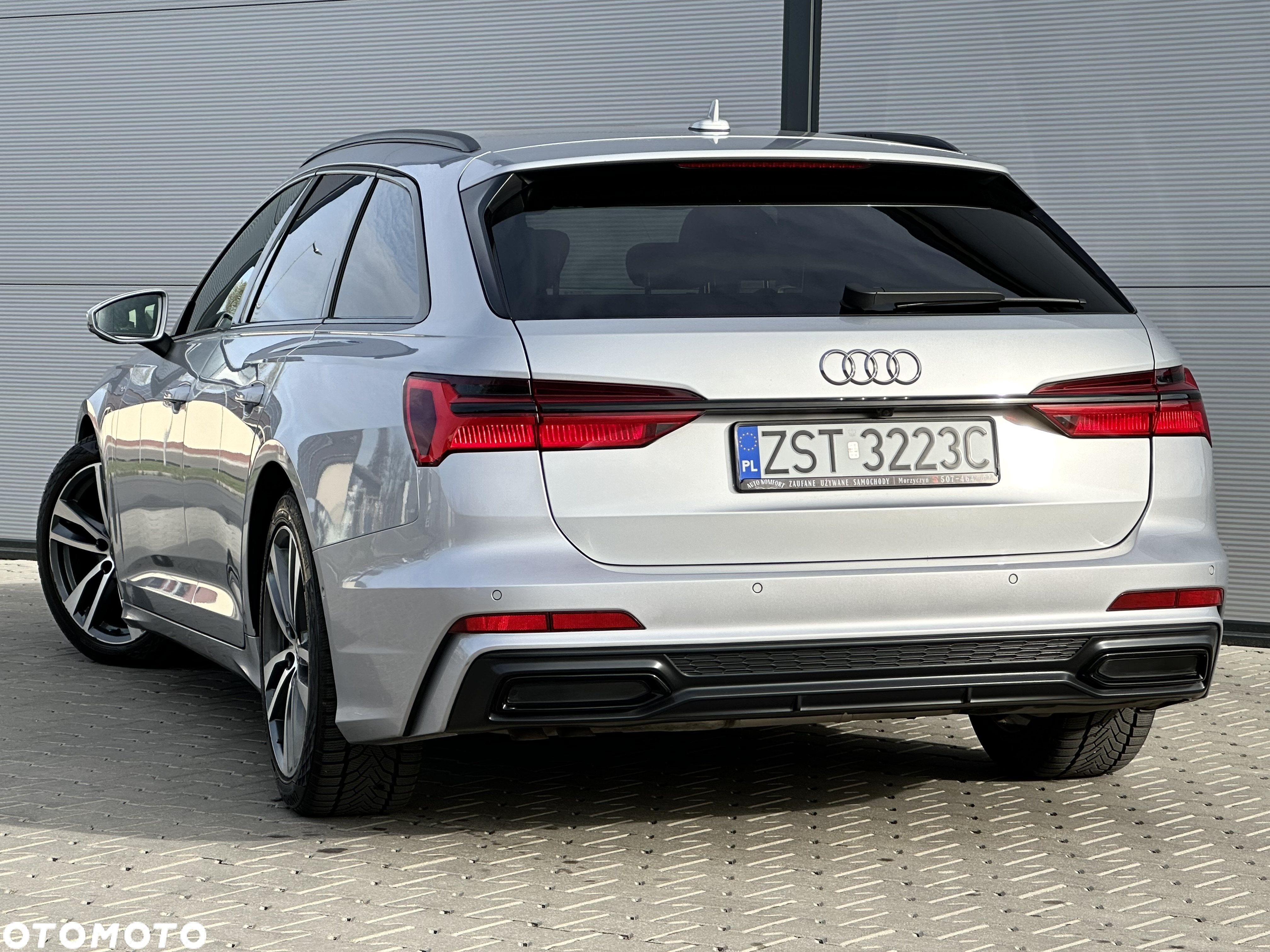 Audi A6 Avant 40 TDI S tronic S line - 16