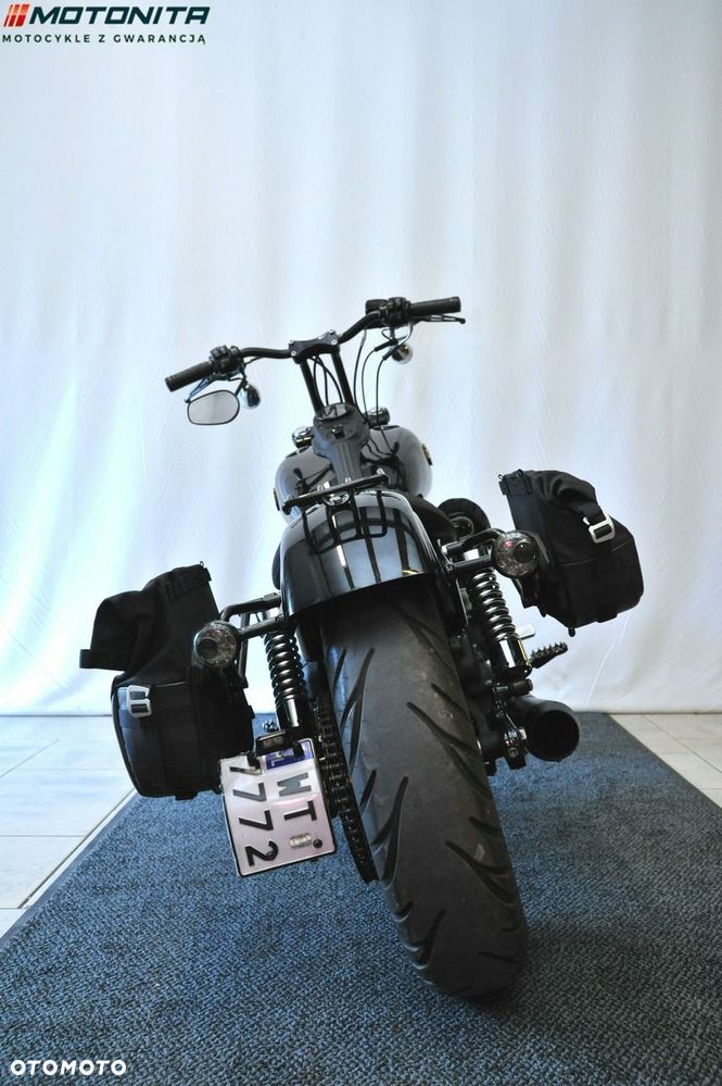 Harley-Davidson Dyna - 13