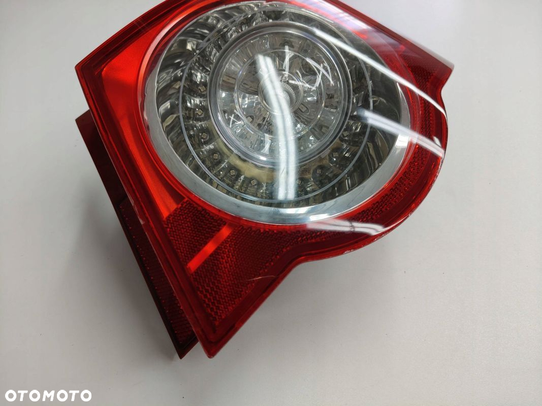 LAMPA PRAWY TYŁ PRAWA TYLNA Volkswagen PASSAT B6 3C5945096C - 2