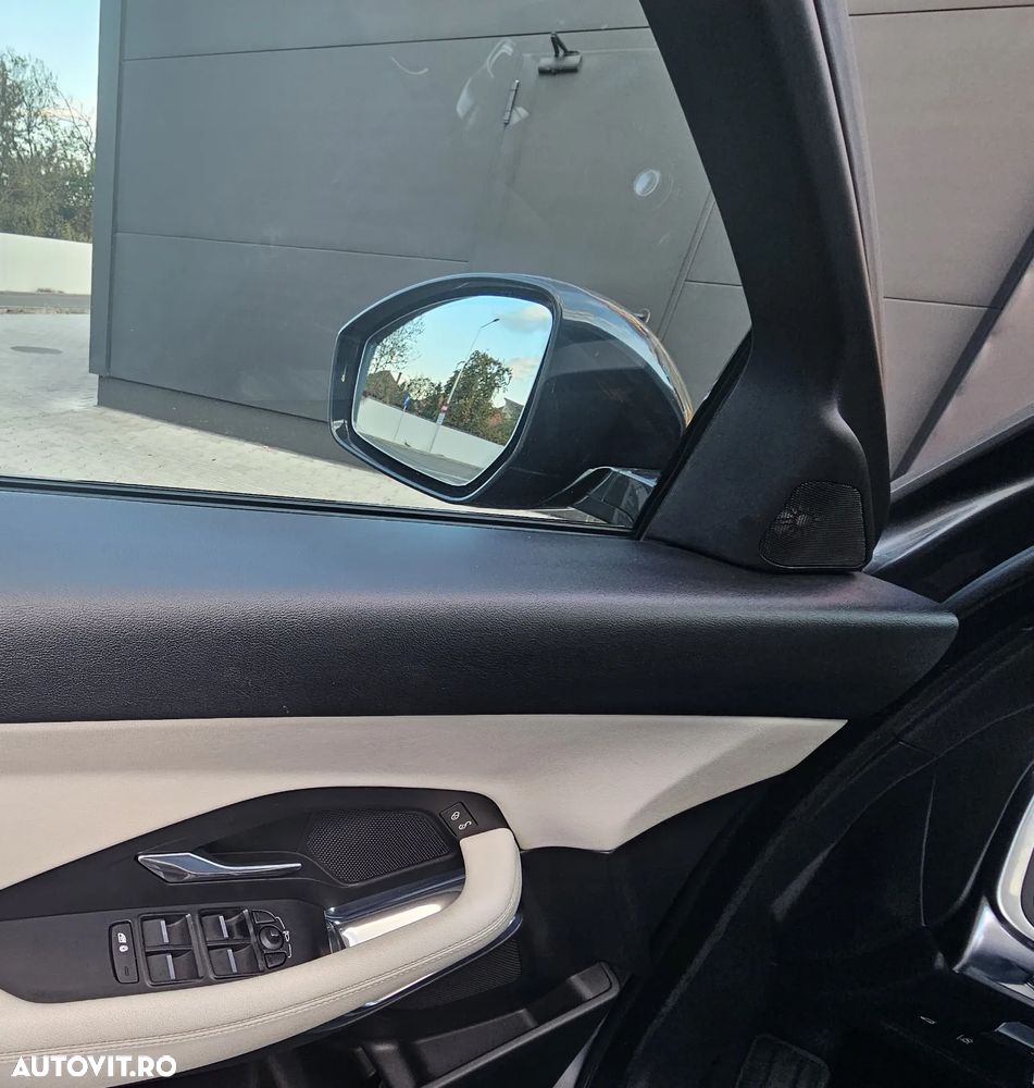 Jaguar E-Pace - 17