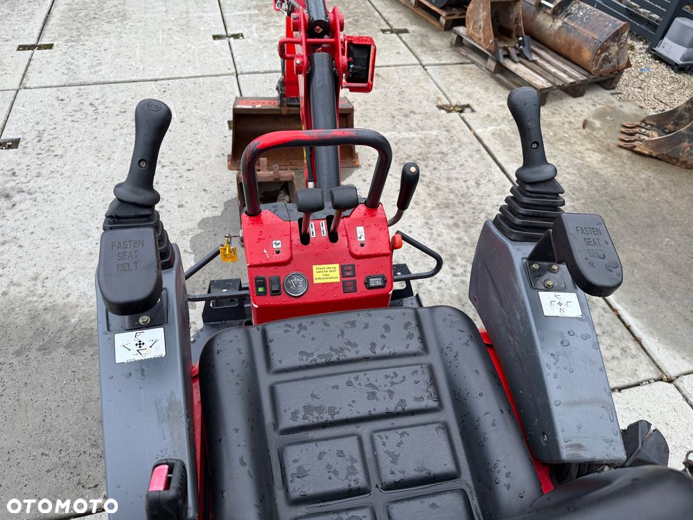Bobcat E10Z - 10