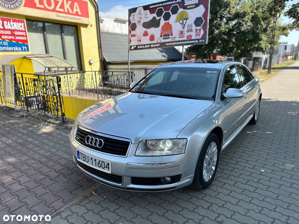 Audi A8 3.7 Quattro - 1