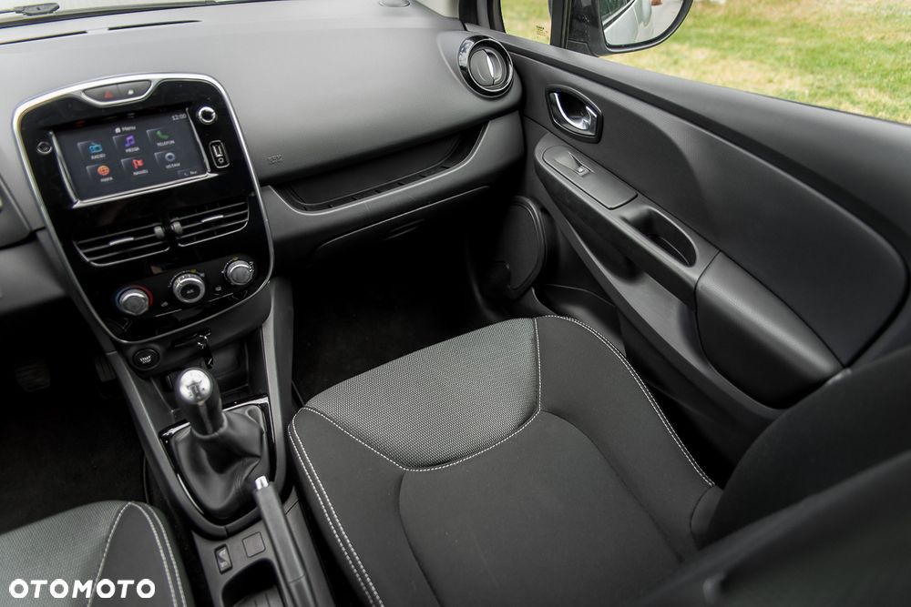 Renault Clio 0.9 Energy TCe Limited EU6 - 15
