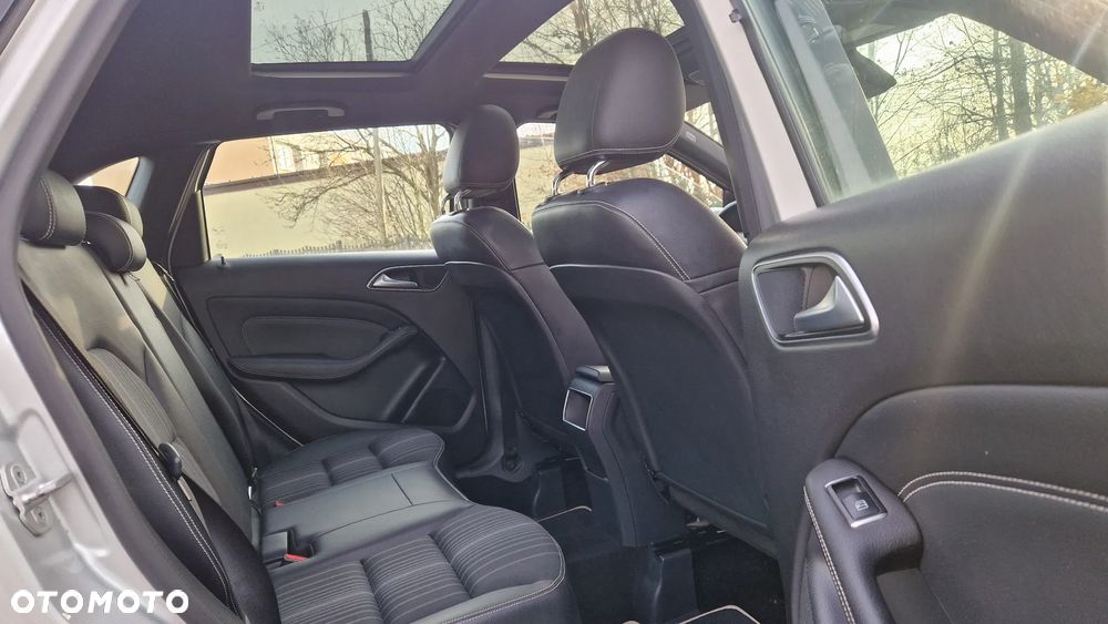 Mercedes-Benz Klasa B 200 CDI (BlueEFFICIENCY) - 13