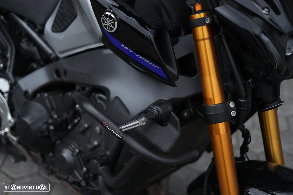 Yamaha MT-09 SP 2024 Crash Bars - 12