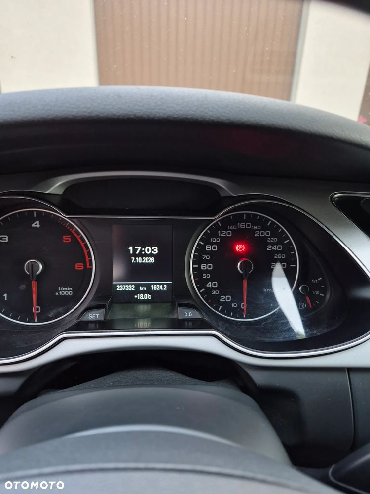 Audi A4 Avant - 10