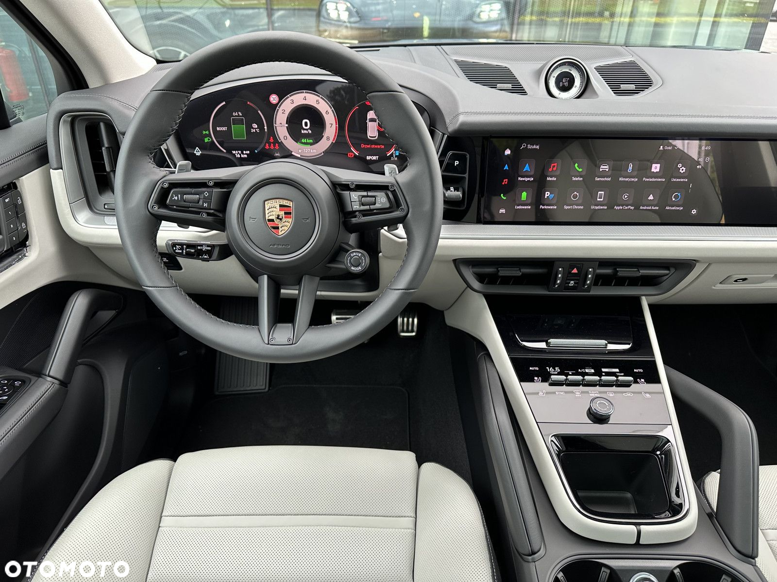 Porsche Cayenne - 13