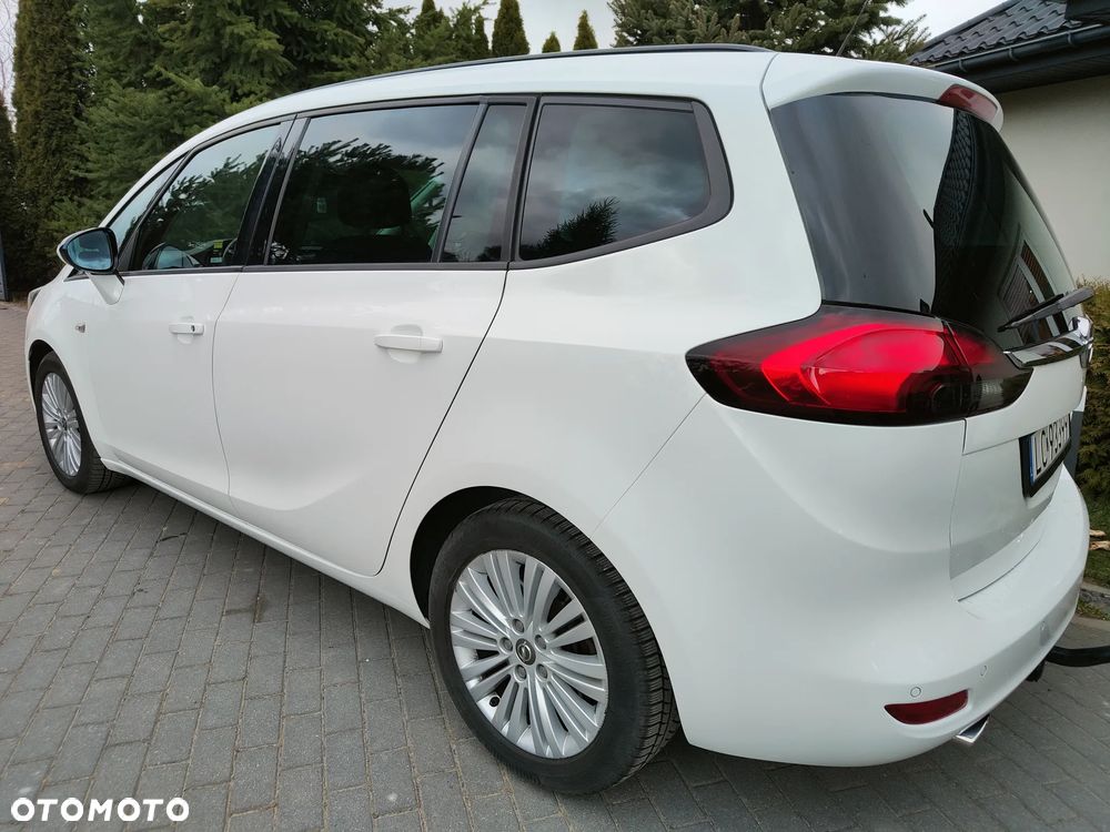 Opel Zafira 2.0 D (CDTI) Automatik Edition - 12