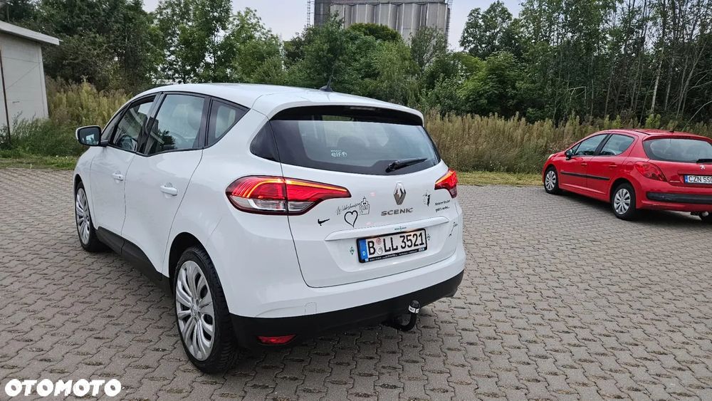 Renault Scenic - 13