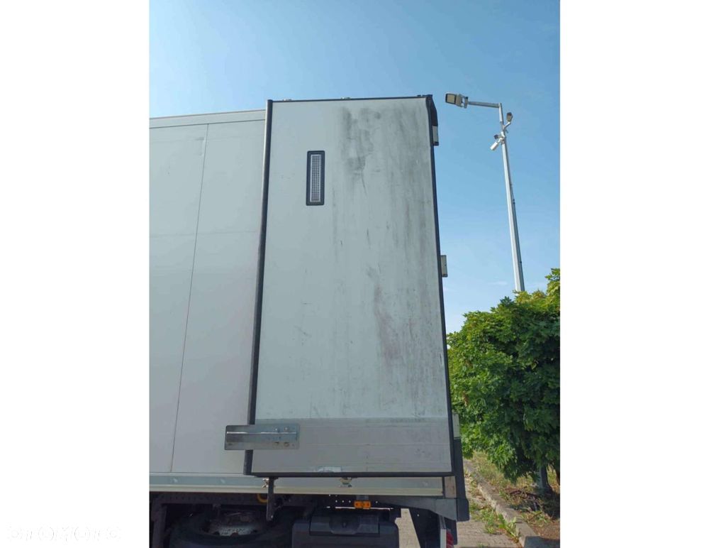 Schmitz Cargobull SKO FP 60 ThermoKing SLXi 300 - 7